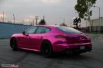 Porsche Panamera Pink Chrome by Impressive Wrap 2016 года